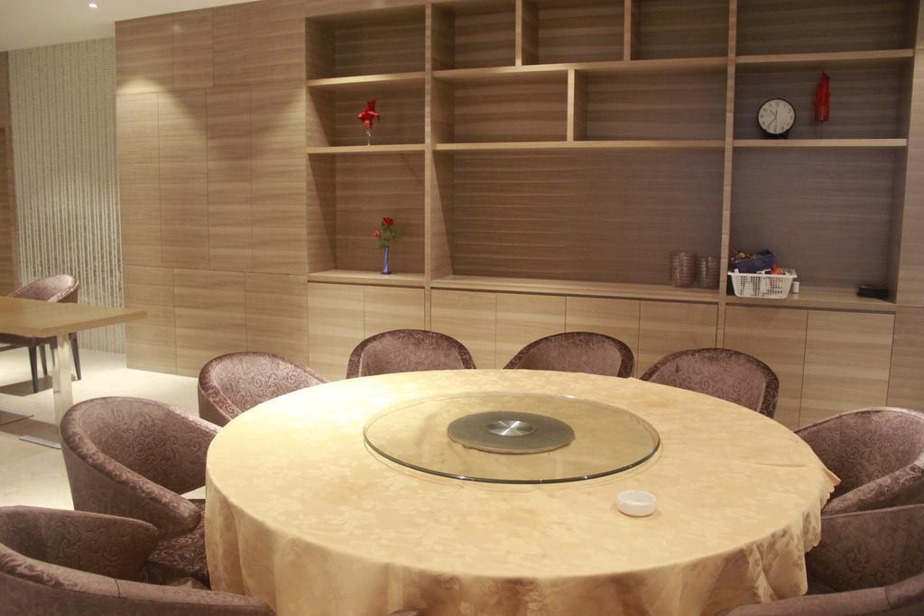 Toronto Hotels Dameisha Branch Шънджън Екстериор снимка