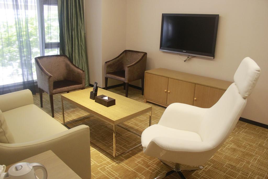 Toronto Hotels Dameisha Branch Шънджън Стая снимка